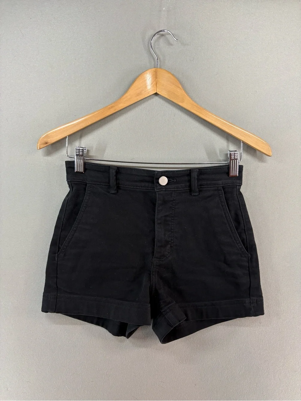 Everlane Black Denim High Rise Jean Shorts Womens Size 00 Stretch